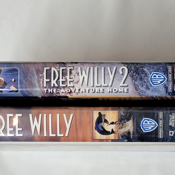 Free Willy VHS Set - Picture 3 of 8